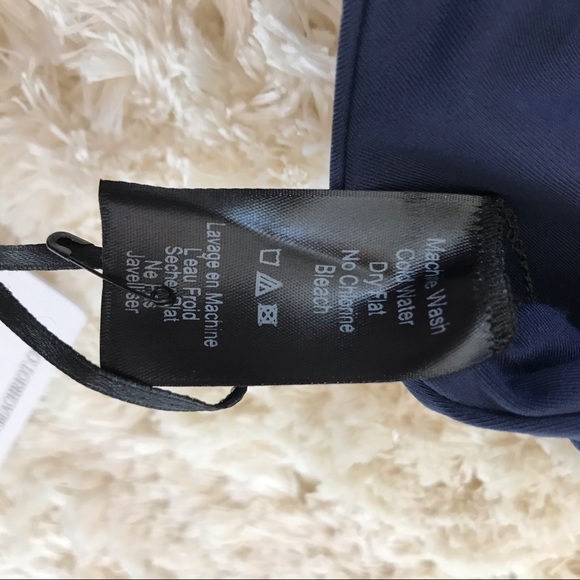 Beach Riot Bandier Bowie Navy Star Top - Picture 9 of 11